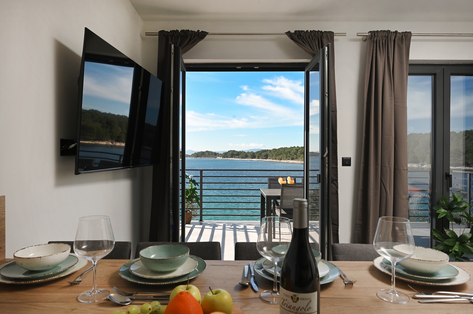 Coral Suite Interior